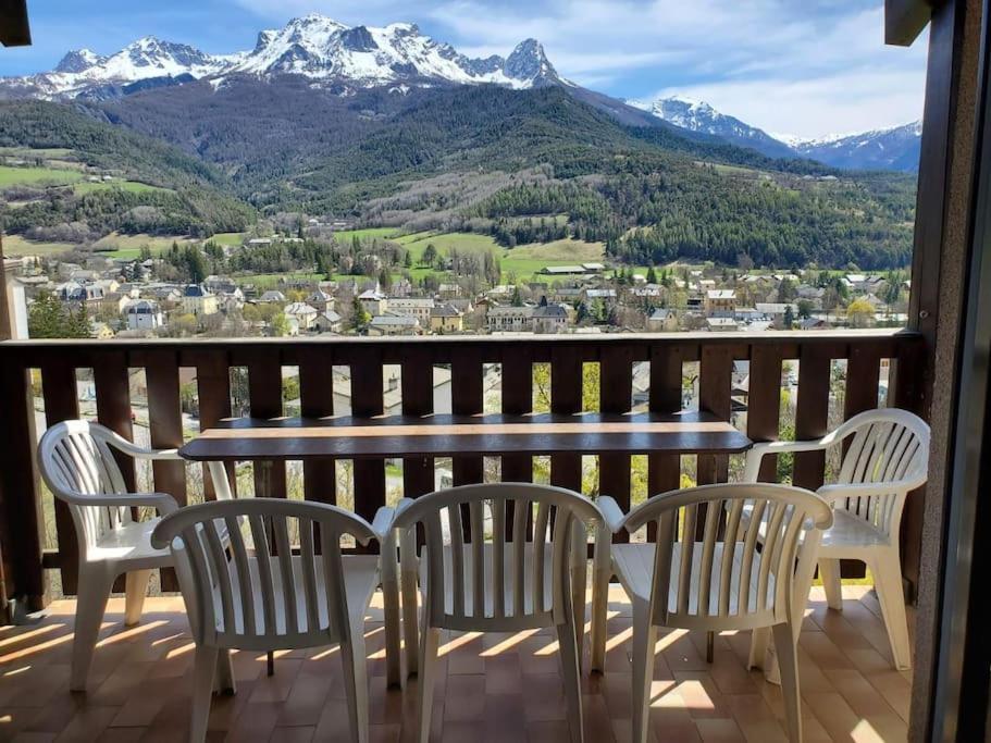 Appartement Chaleureux. Barcelonnette Εξωτερικό φωτογραφία